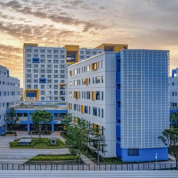 Multi Historia Steel Building School