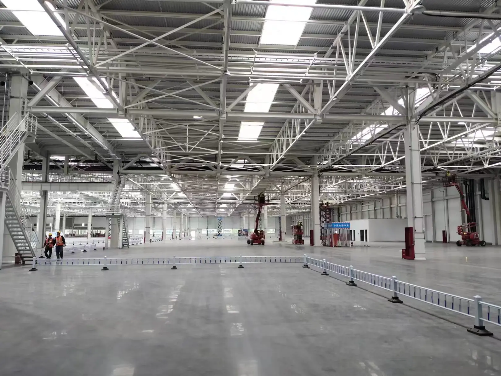 Ferro frame Auto Partibus Factory construction