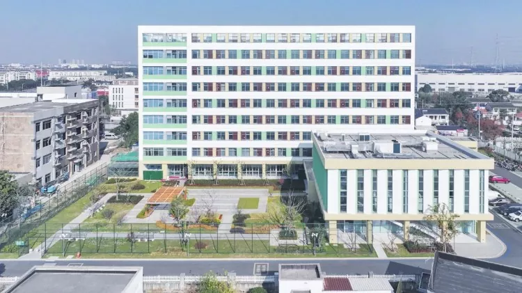 Ferro Frame Aliquam Outpatient Aedificium